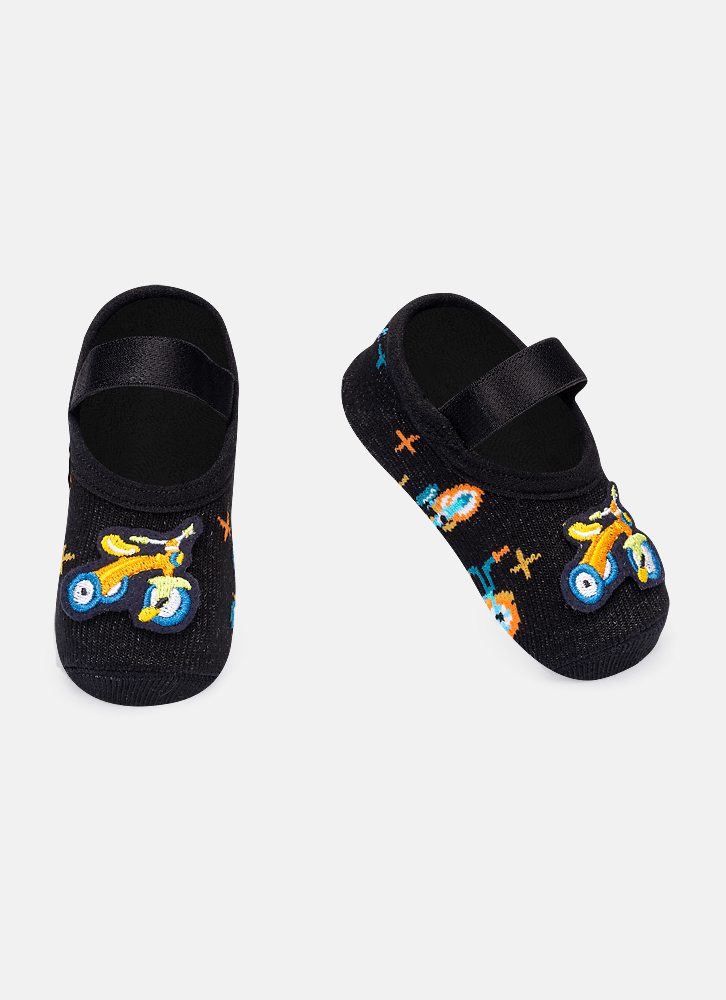 Meia-Sapatilha-Menino-Antiderrapante-Bicicleta