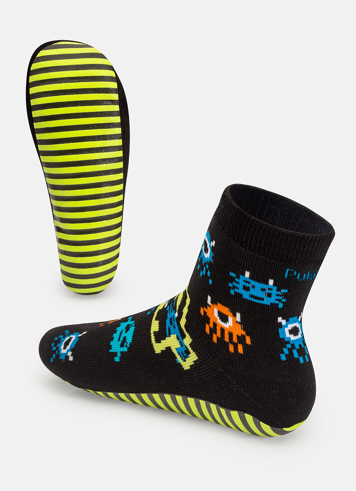 Meia-Menino-Soquete-Com-Sola-Emborrachada-Alien-Familia