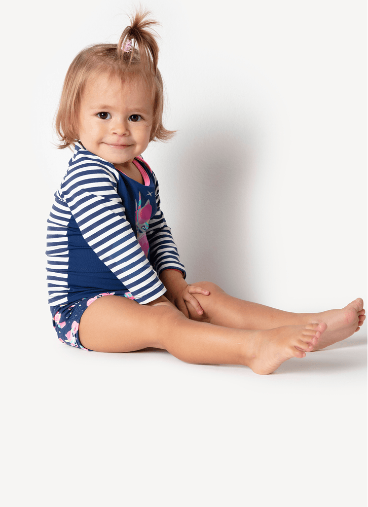 Conjunto-Camiseta-E-Calcinha-Com-Fps-50-Bebe-Menina-Unicornio-Shine