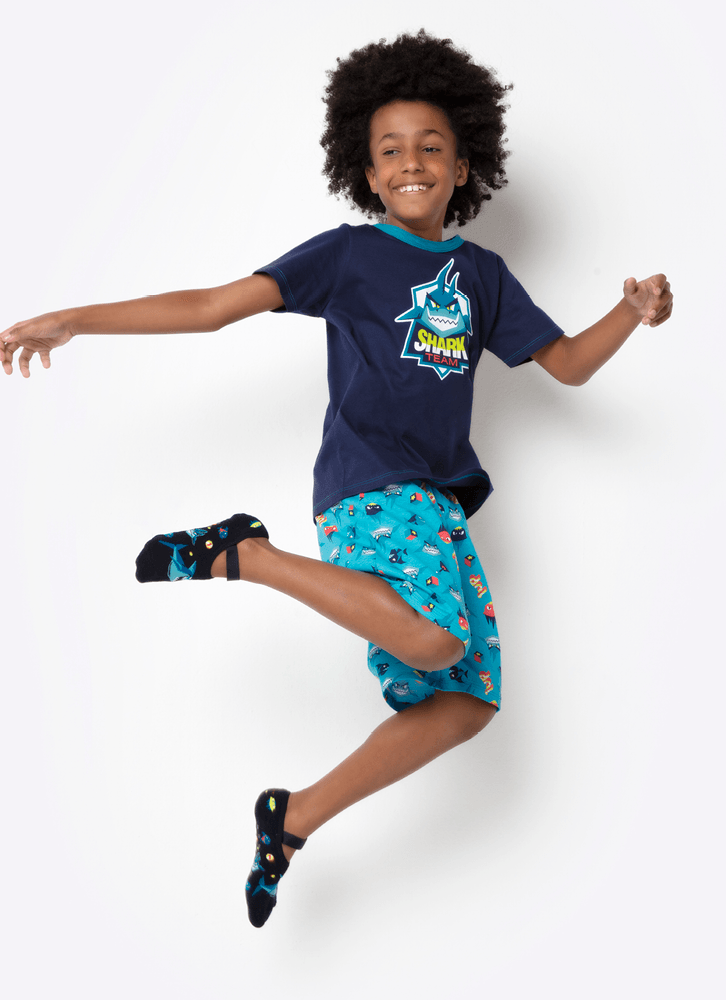 Pijama-Manga-Curta-Menino-Algodao-Tubarao-Gamer