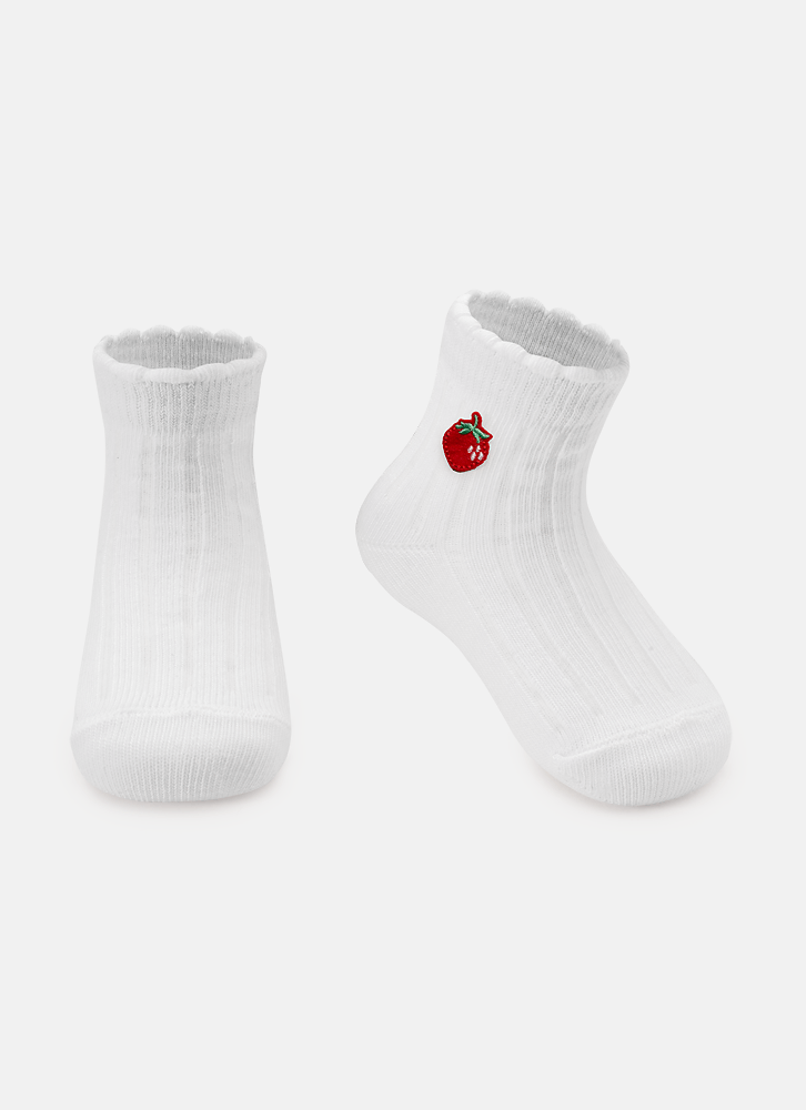 Meia-Soquete-Bebe-Menina-Bordado-Morango