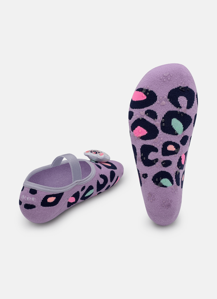 Meia-Sapatilha-Antiderrapante-Com-Led-Feminina-Onca