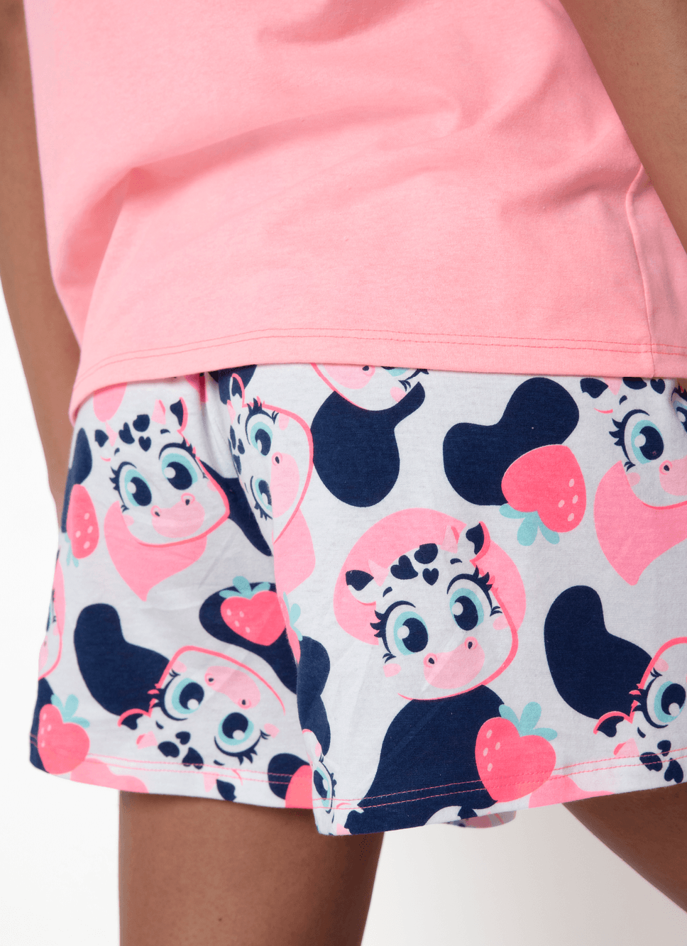 Pijama-Manga-Curta-Feminino-Vaca-Romantica