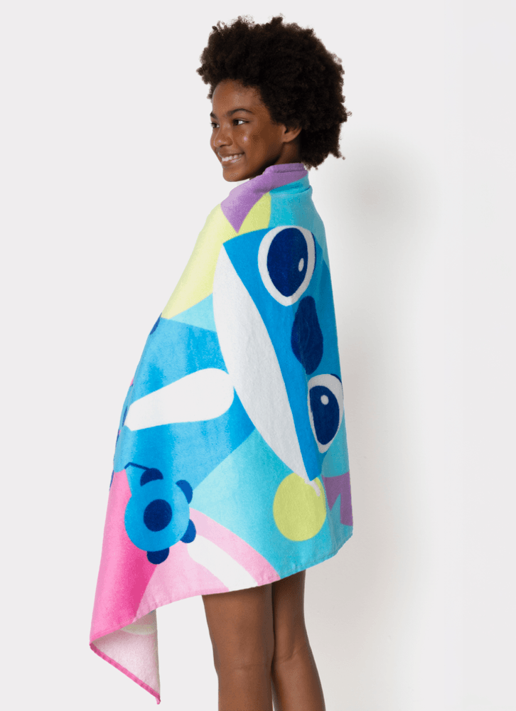 Toalha-De-Praia-Menina-Stitch