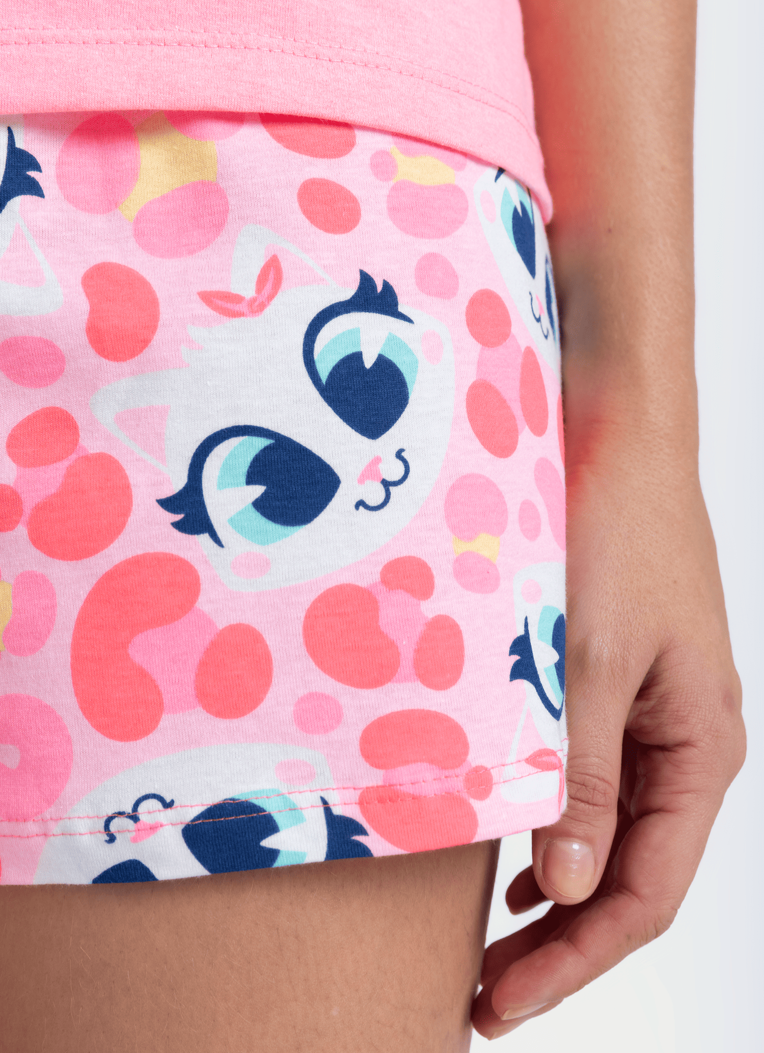 Pijama-Manga-Curta-Feminino-Gata-Cereja