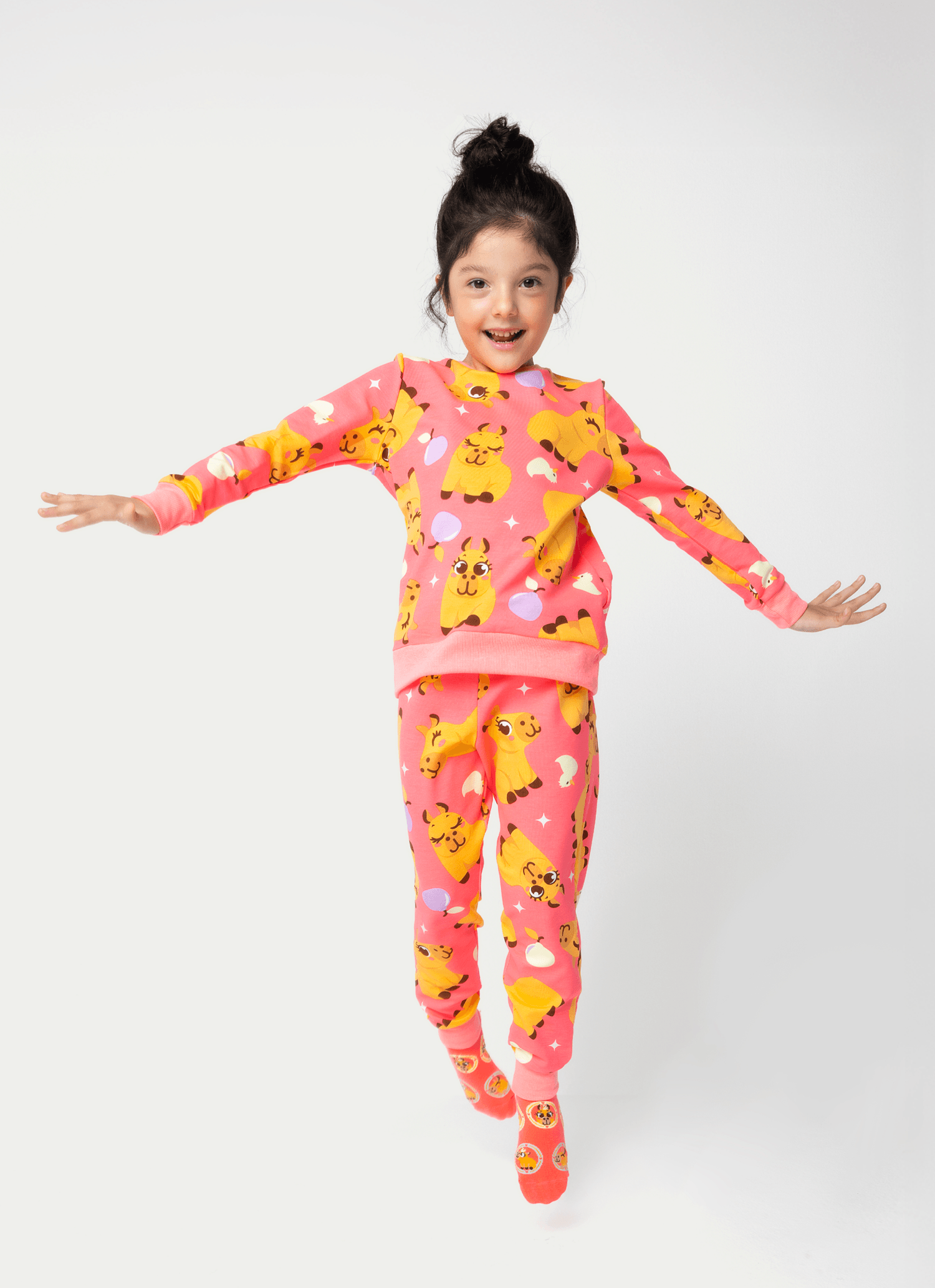 Pijama-Manga-Longa-Ultra-Visco-Menina-Capivara-Chocolate