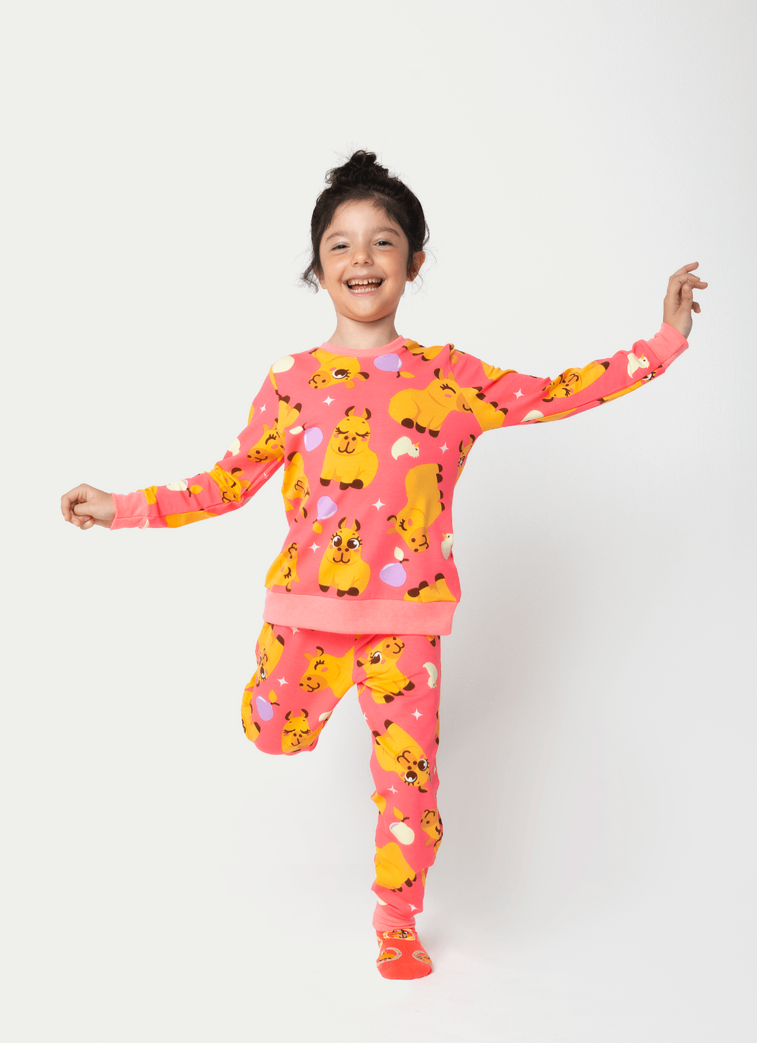 Pijama-Manga-Longa-Ultra-Visco-Menina-Capivara-Chocolate
