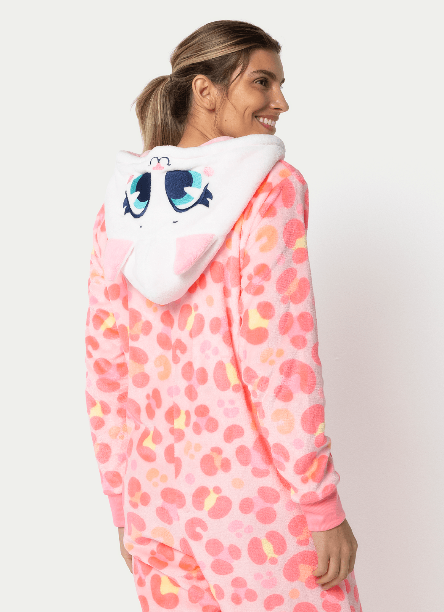 Macacao-Manga-Longa-Soft-Feminino-Gata-Cereja