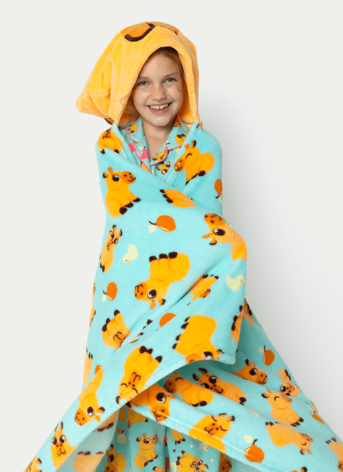 Manta com Capuz Soft Capivara Vibes