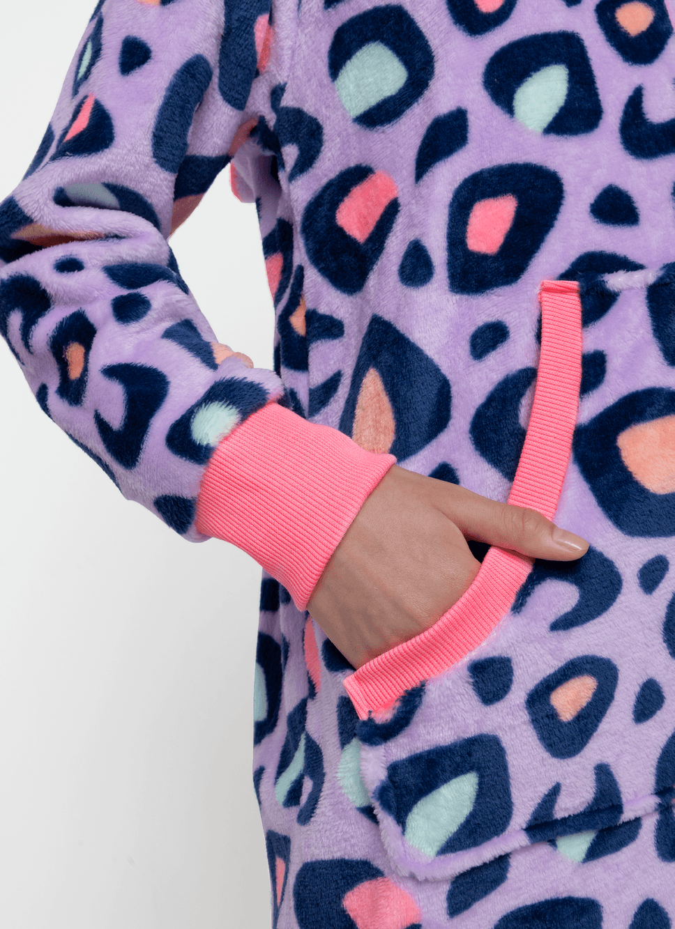 Macacao-Manga-Longa-Soft-Menina-Teen-Onca