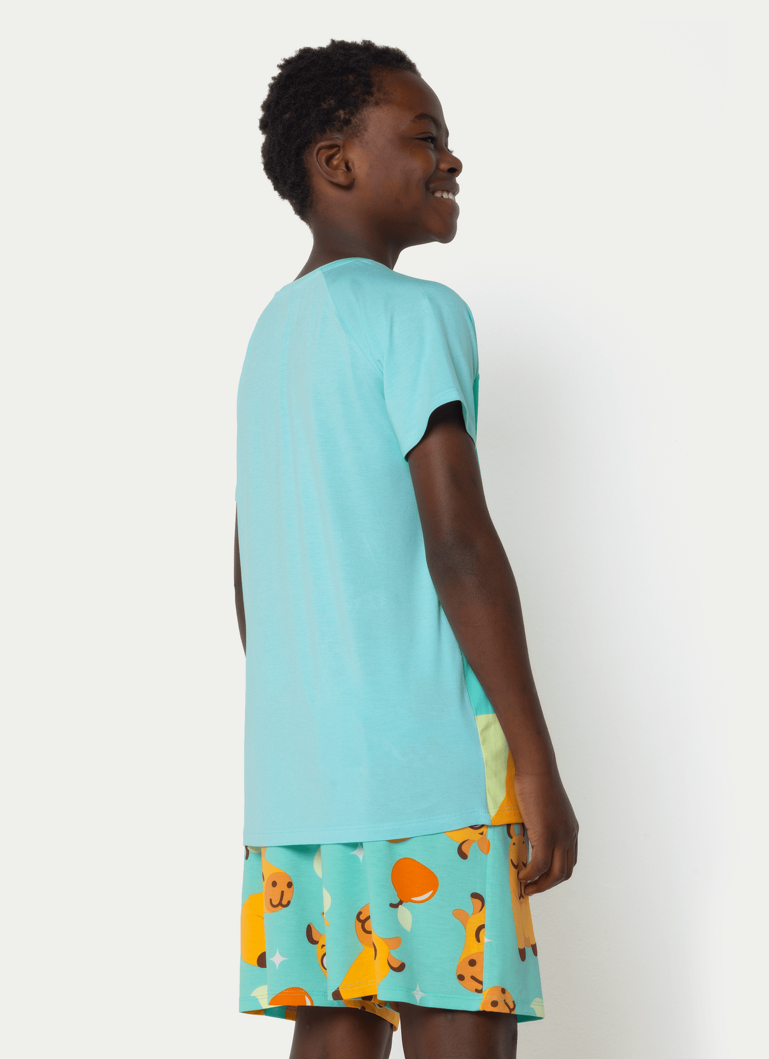 Pijama-Manga-Curta-Viscolycra-Menino-Teen-Capivara-Vibes