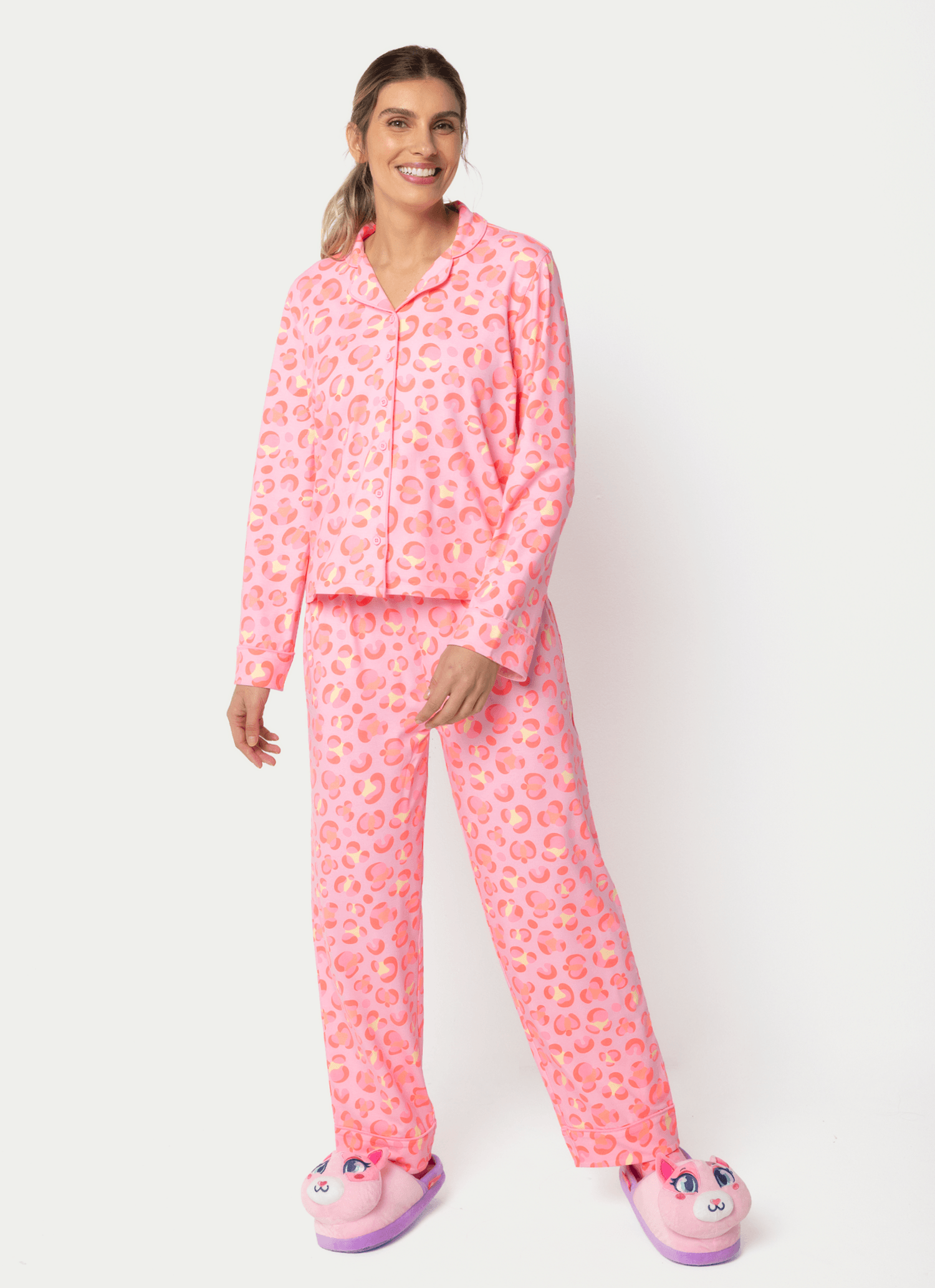 Pijama-Manga-Longa-Viscose-Feminino-Gata-Cereja