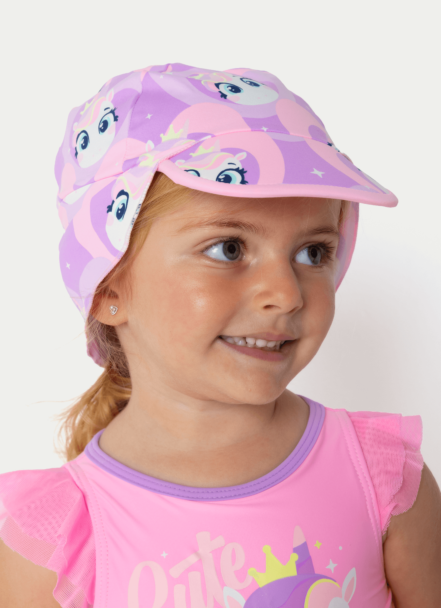 Chapeu-Com-Protecao-Solar-Bebe-Menina-Unicornio-Diamante