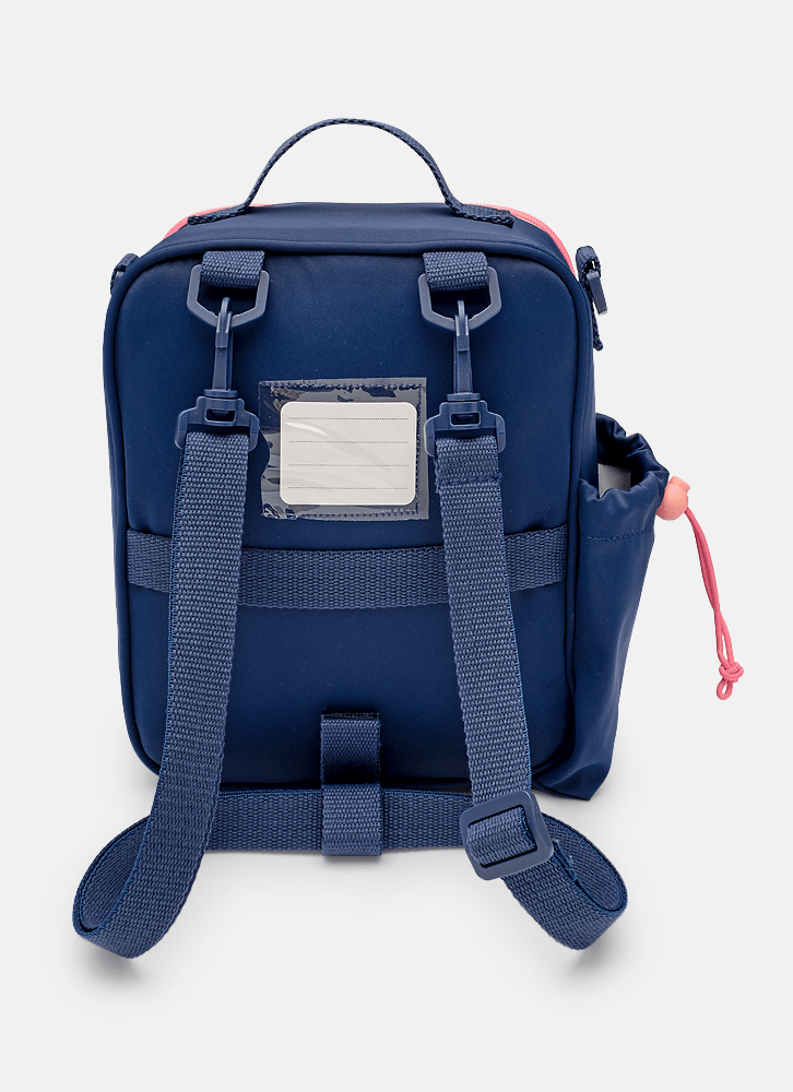 Lancheira-Termica-Com-Bolso-Frontal-Color-Block-Azul-Marinho-E-Rosa