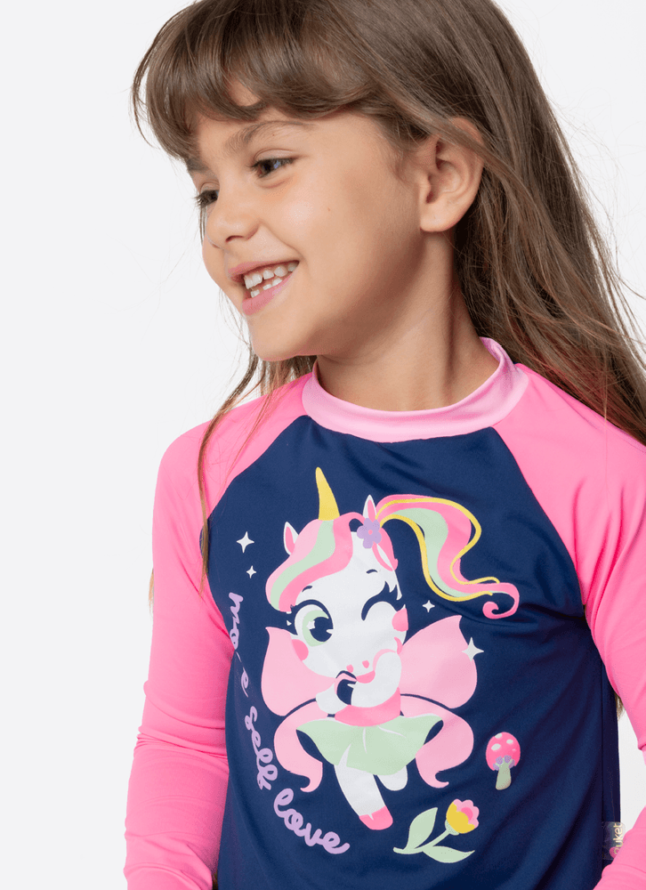 Conjunto-Camiseta-E-Calcinha-Menina-Com-Protecao-Solar-Unicornio