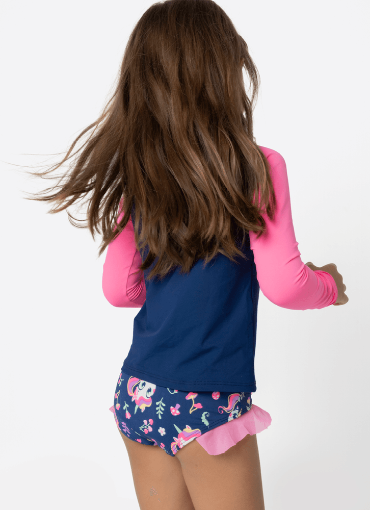 Conjunto-Camiseta-E-Calcinha-Menina-Com-Protecao-Solar-Unicornio