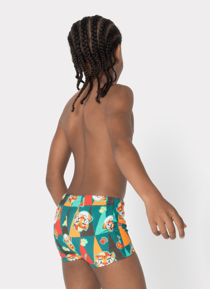 Sunga-Boxer-Com-Protecao-Solar-Menino-Tigre-Camping