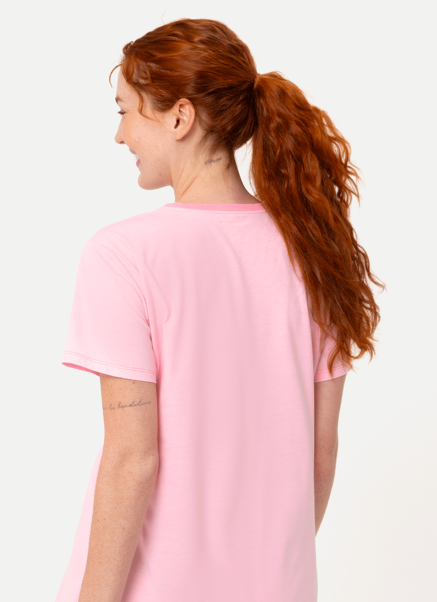 Camisola-Manga-Curta-Algodao-Feminino-Coelha-Romantica