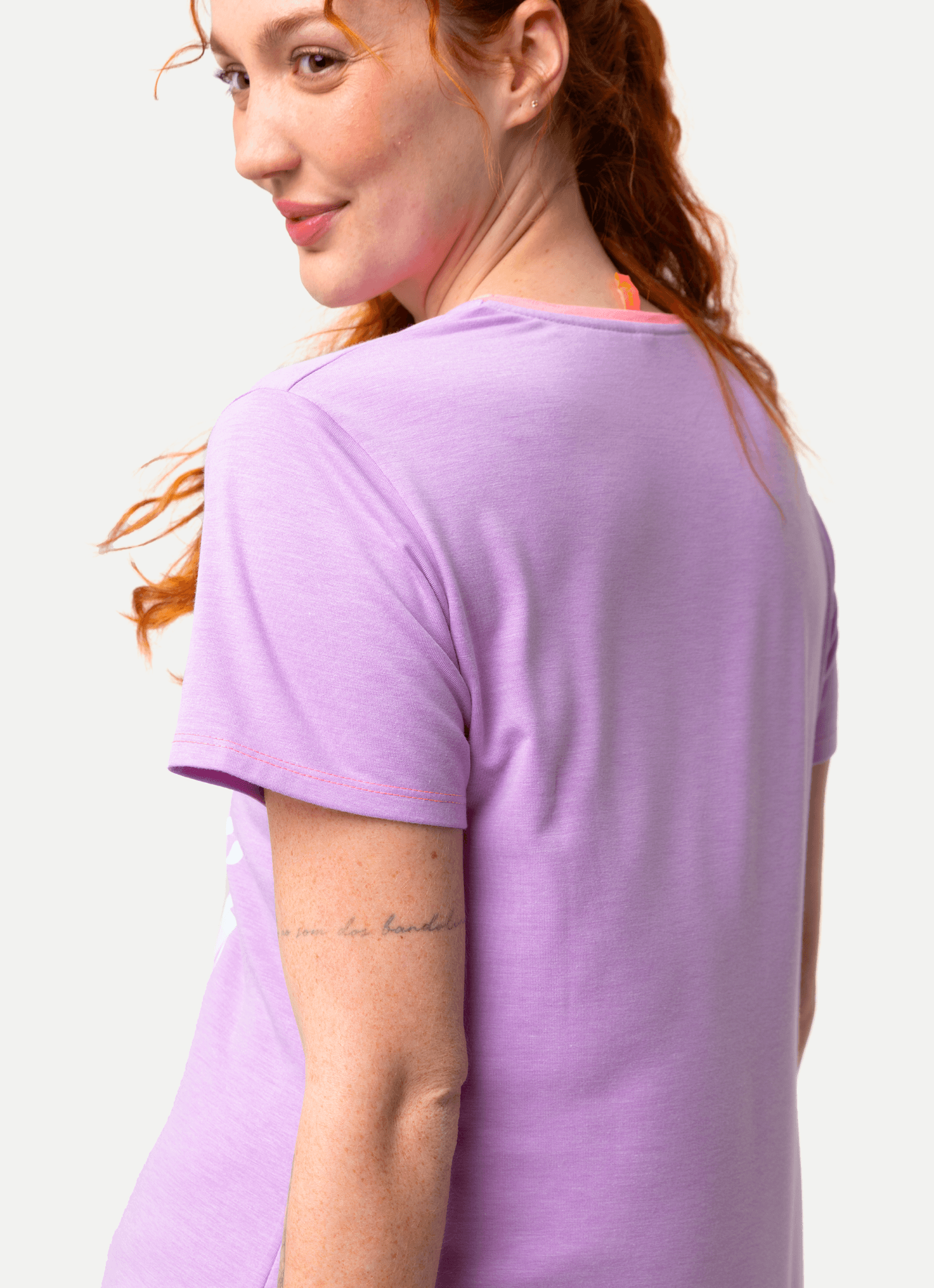 Camisola-Manga-Curta-Viscolycra-Feminino-Vaca-Cereal