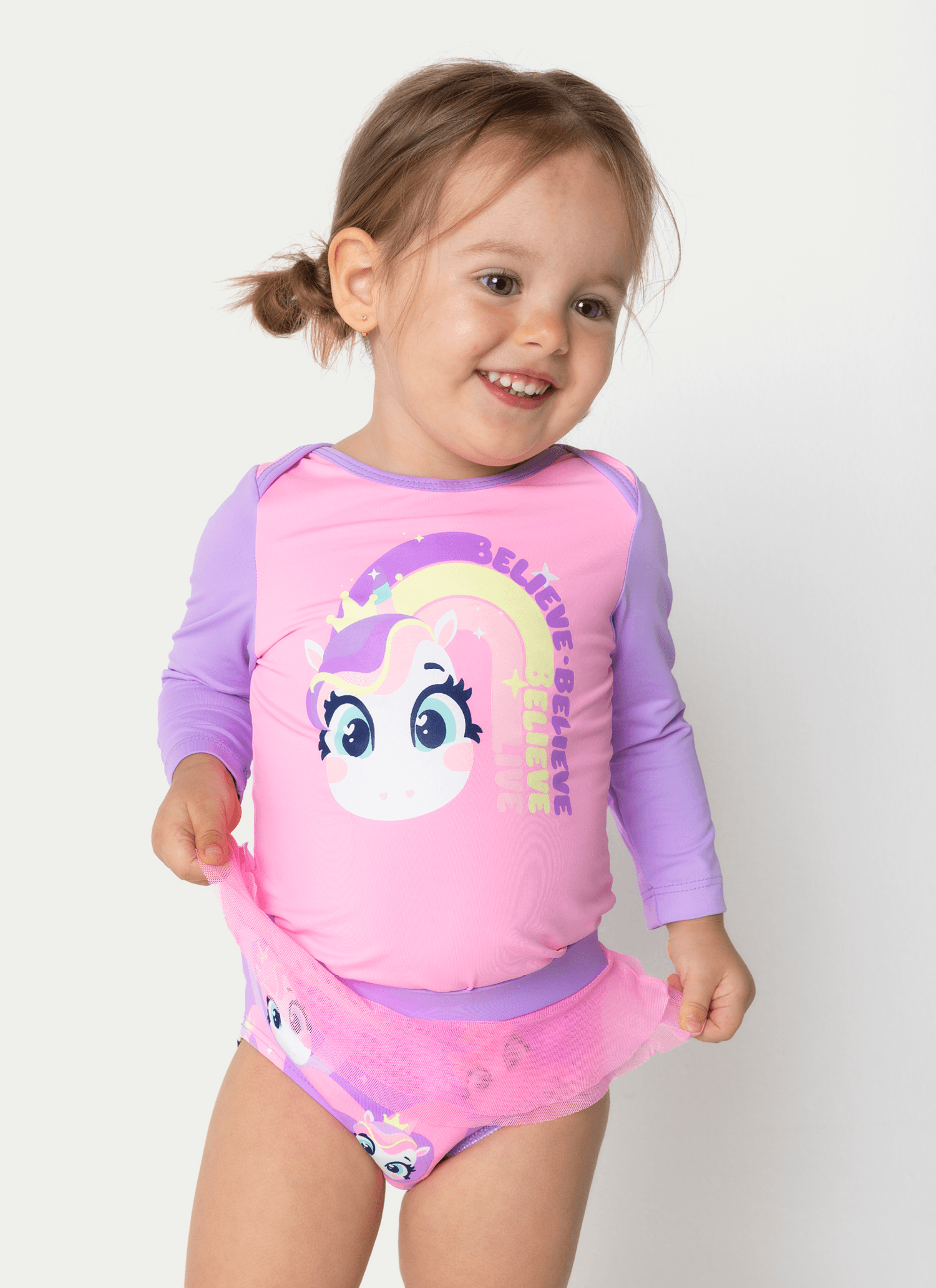 Conjunto-Camiseta-E-Calcinha-Com-Protecao-Solar-Bebe-Menina-Unicornio-Diamante
