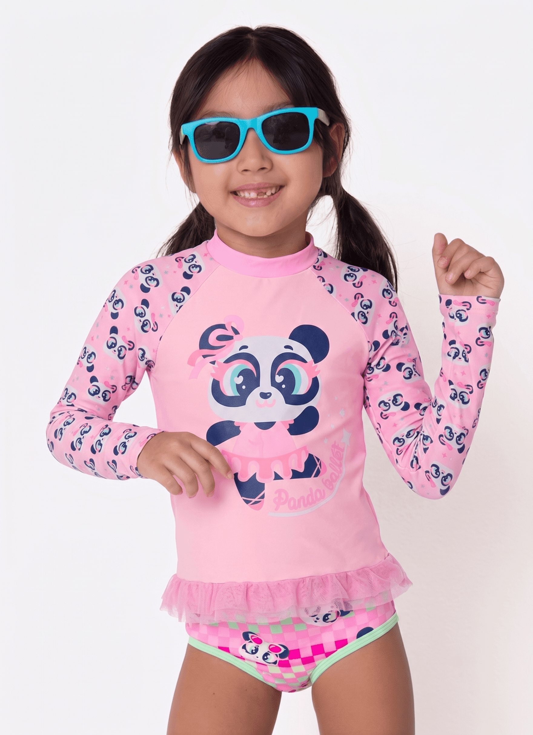 Camiseta-Manga-Longa-Com-Protecao-Solar-Menina-Panda-Ballet
