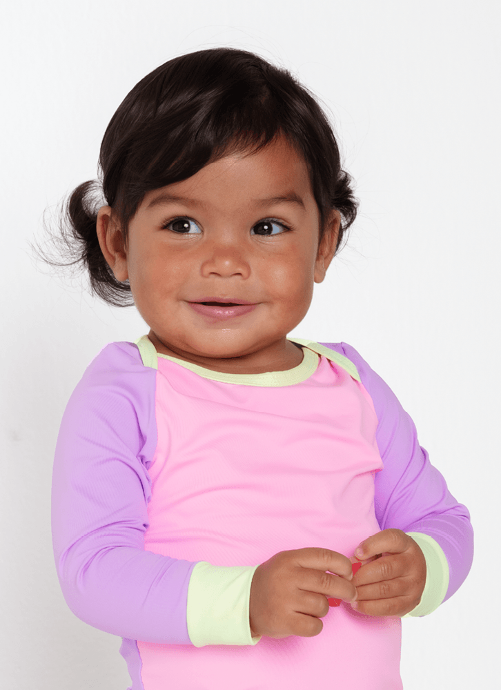 Camiseta-Manga-Longa-Com-Protecao-Solar-Bebe-Menina-Color-Block