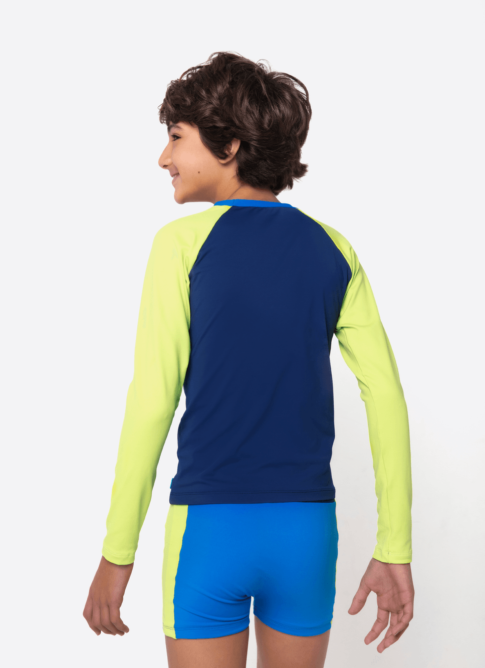 Camiseta-Manga-Longa-Com-Protecao-Solar-Menino-Teen-Color-Block-Azul-Marinho