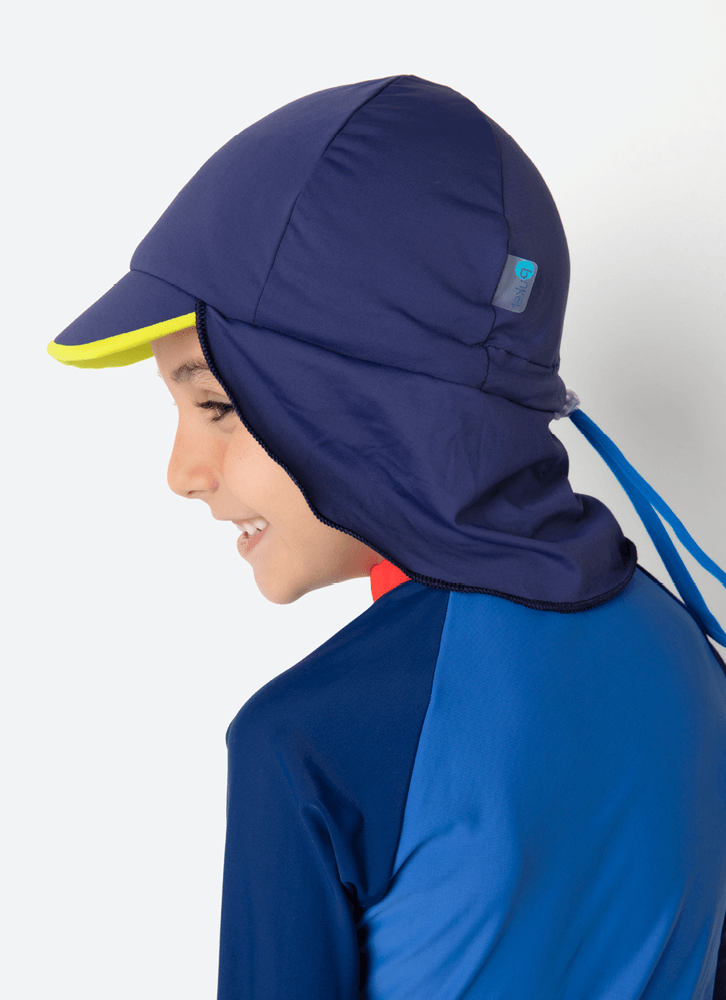Chapeu-Com-Protecao-Solar-Bebe-Menino-Color-Block-Azul-Marinho