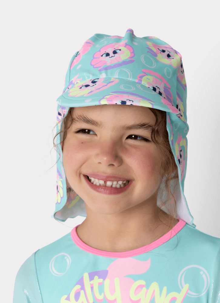 Chapeu-Com-Protecao-Solar-Menina-Gata-Sereia