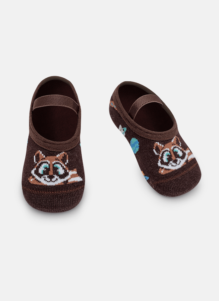Meia-Sapatilha-Antiderrapante-Bebe-Menino-Guaxinim-Chocolate