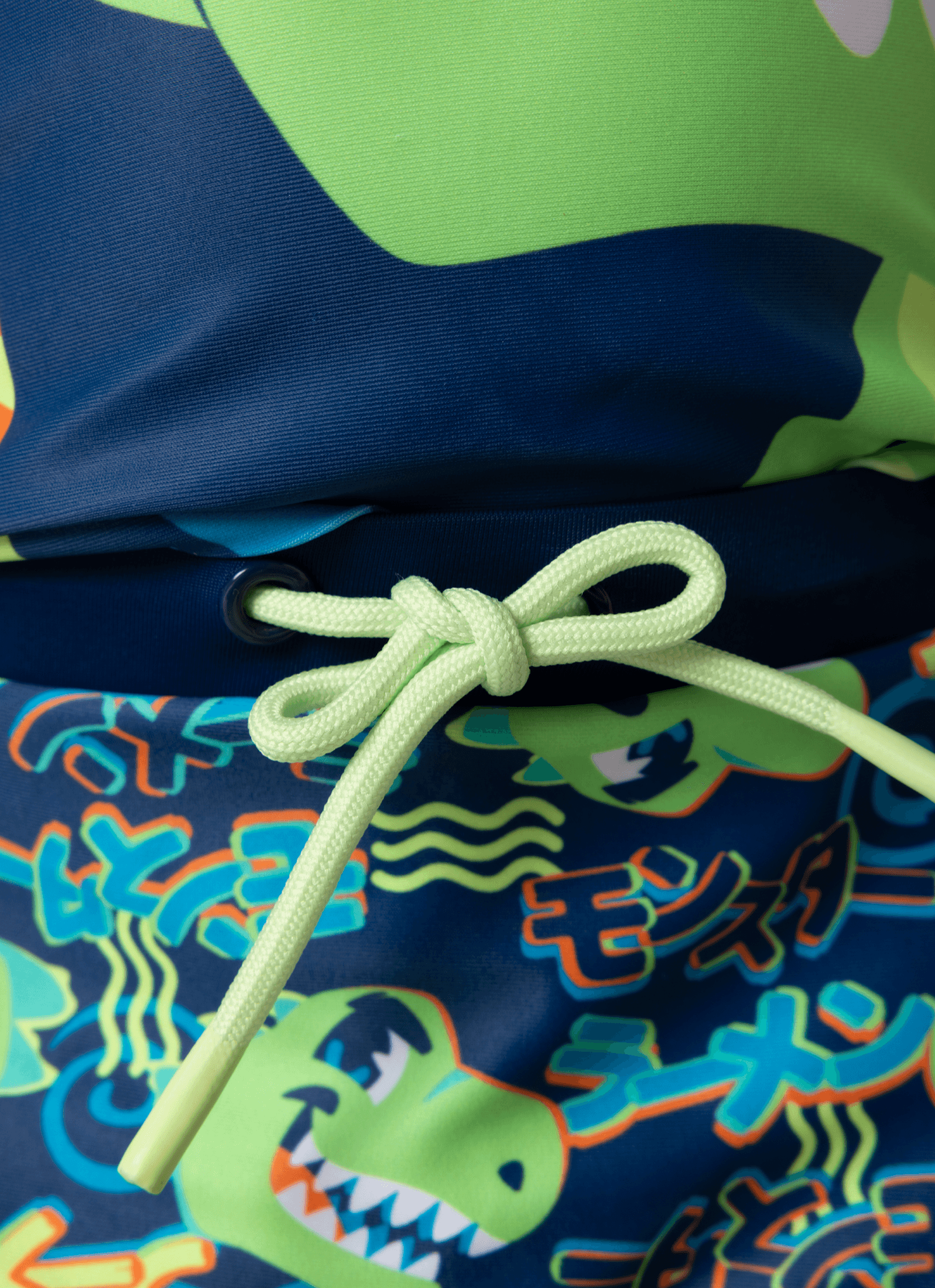 Conjunto-Camiseta-E-Sunga-Com-Protecao-Solar-Menino-Dino-Ramen