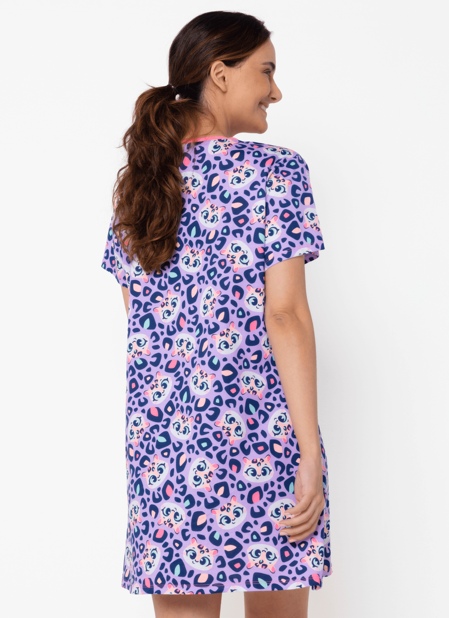 Camisola-Manga-Curta-Algodao-Feminina-Onca
