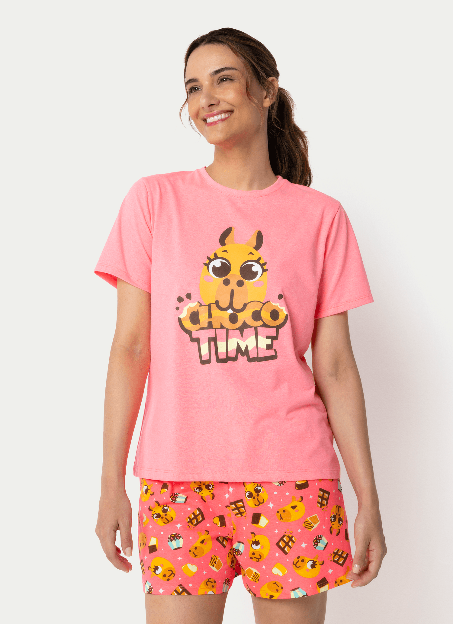 Pijama-Manga-Curta-Algodao-Feminino-Capivara-Chocolate