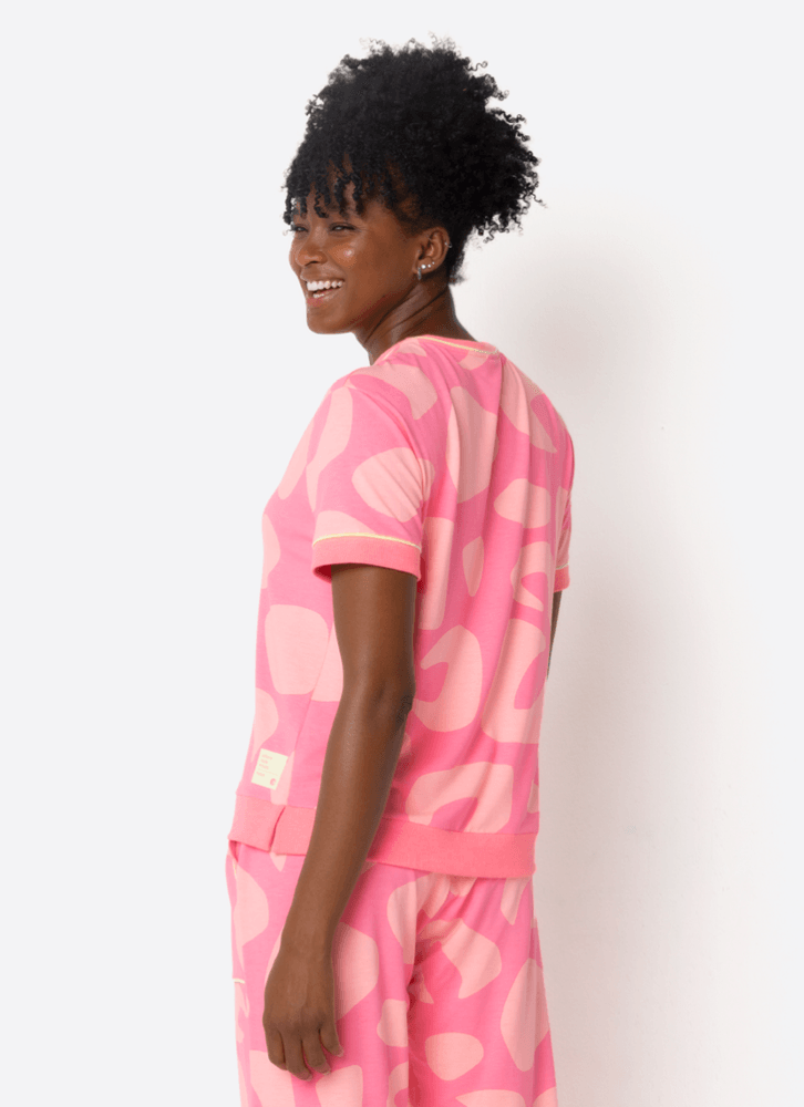 Pijama-Manga-Curta-Viscolycra-Feminino-Onca