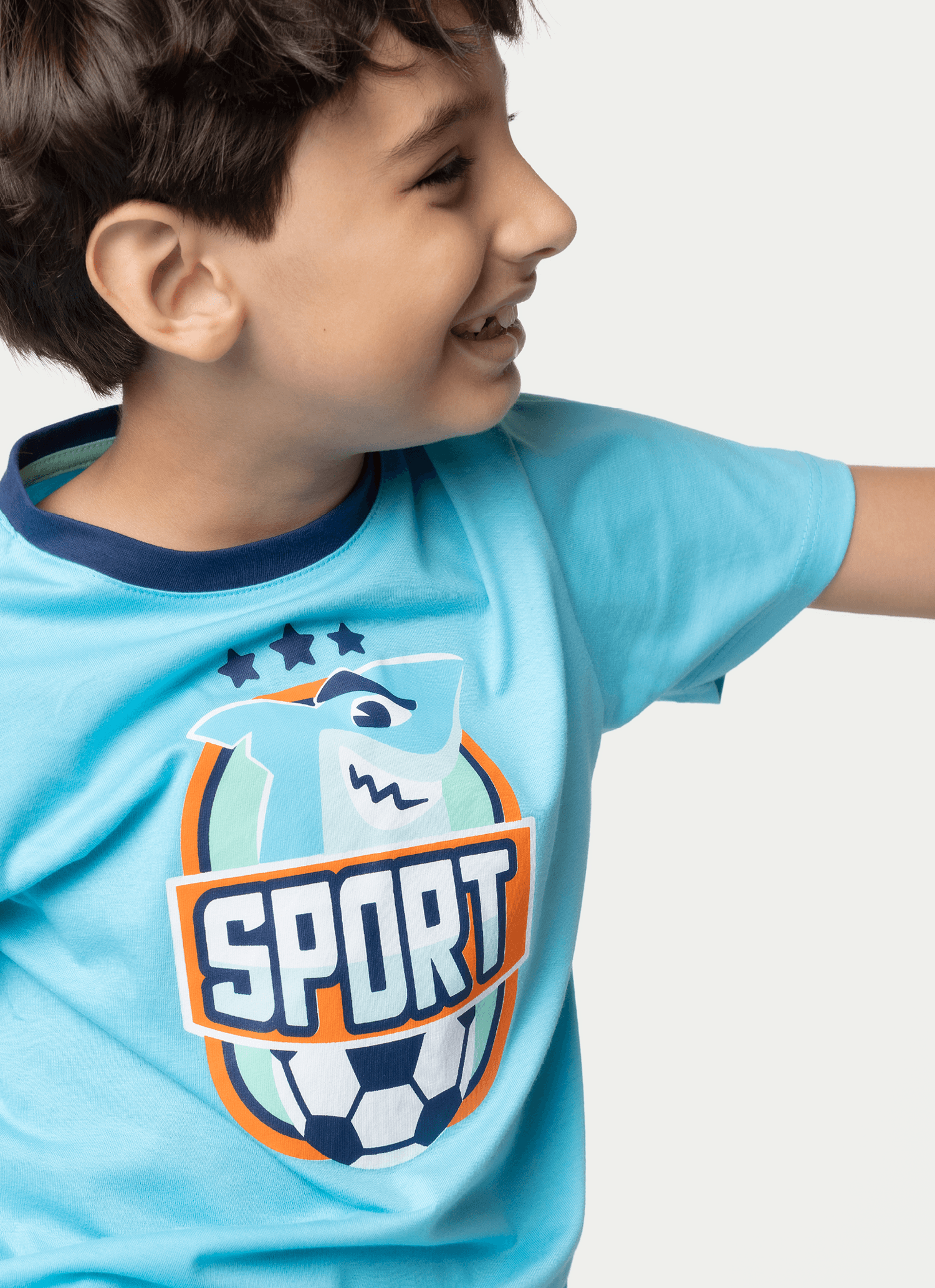 Pijama-Manga-Curta-Algodao-Menino-Tubarao-Futebol