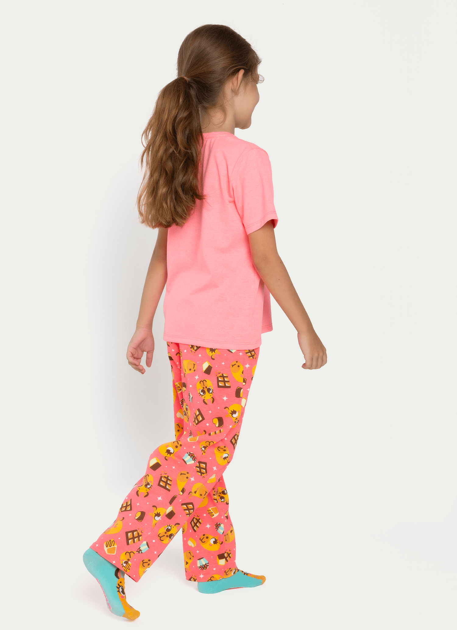 Pijama-Manga-Curta-Algodao-Menina-Capivara-Chocolate