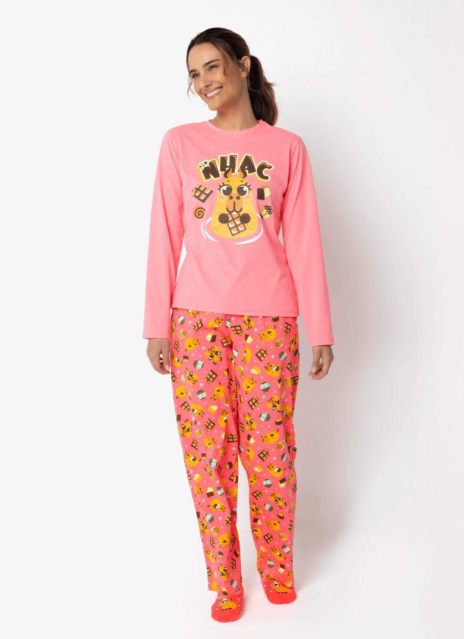 Pijama-Manga-Longa-Algodao-Feminino-Capivara-Chocolate