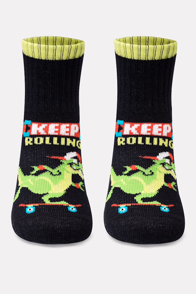 Meia-Cano-Medio-Bebe-Menino-Dinossauro-Skate